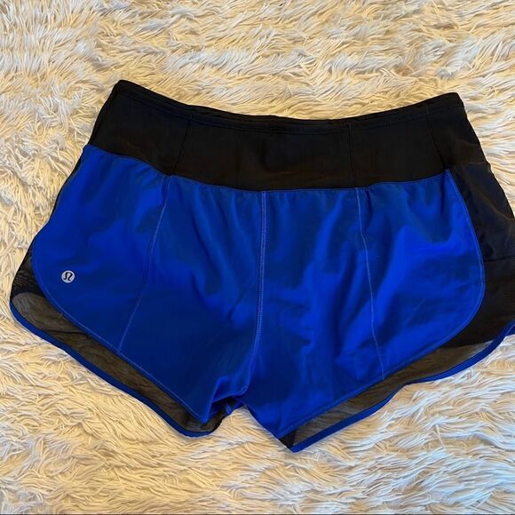 Lululemon Mind Over Miles Short (3.5")
Jet Stream / Black - Picture 7 of 7